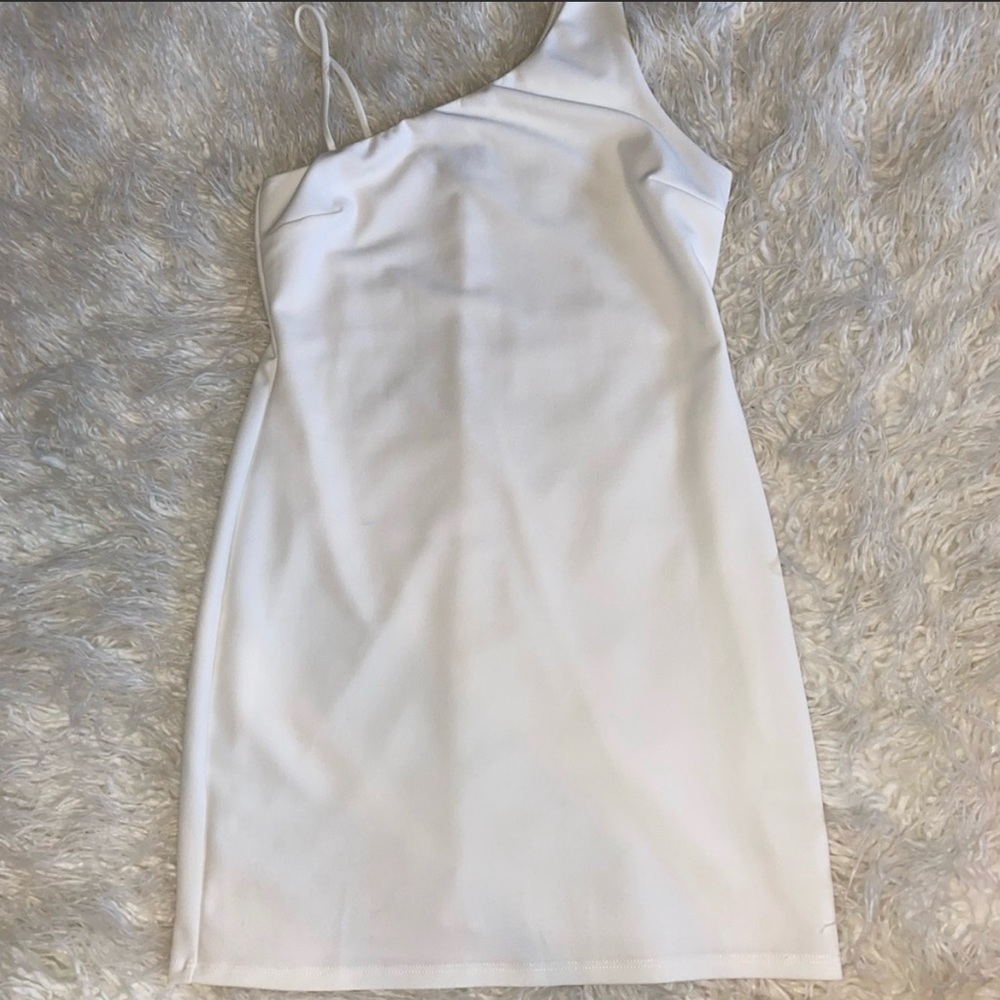 Lulus Night Love White One-Shoulder Bodycon Dress - Medium